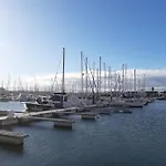 Апартаменты Le Reve Port La Madrague Cap D Агд