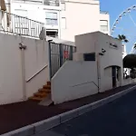 Le Reve Port La Madrague Cap D Апартаменты *