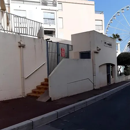 Le Reve Port La Madrague Cap D דירה *